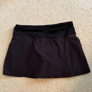 Lululemon Black Pleated Skirt